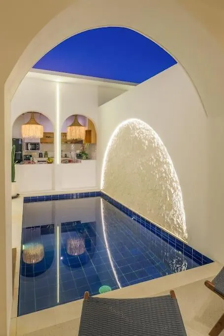 Villa T&J4 - Romantic 1Br Pool Villa, Walk To Beach Umalas